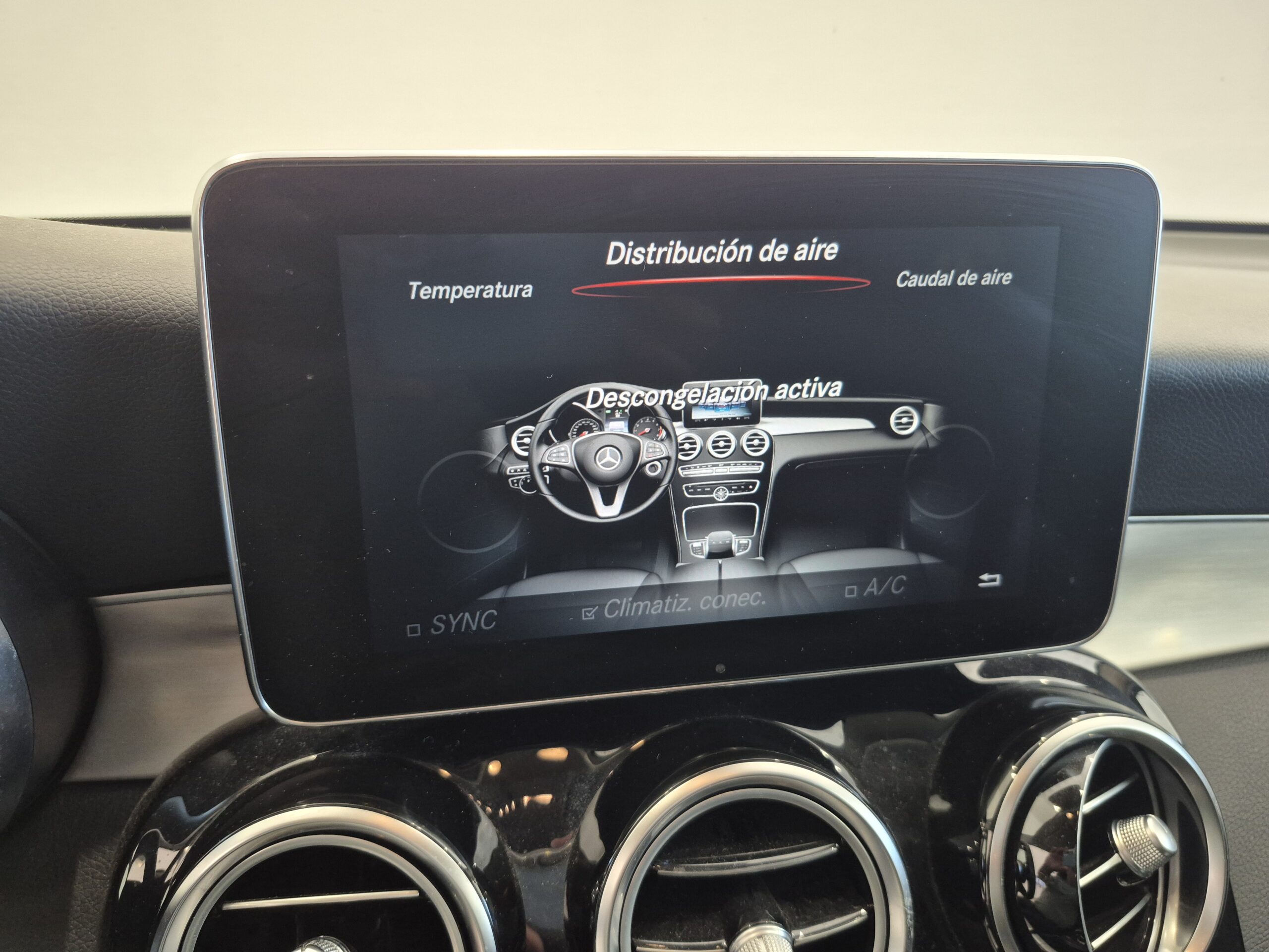 MERCEDES GLC - Imagen 16