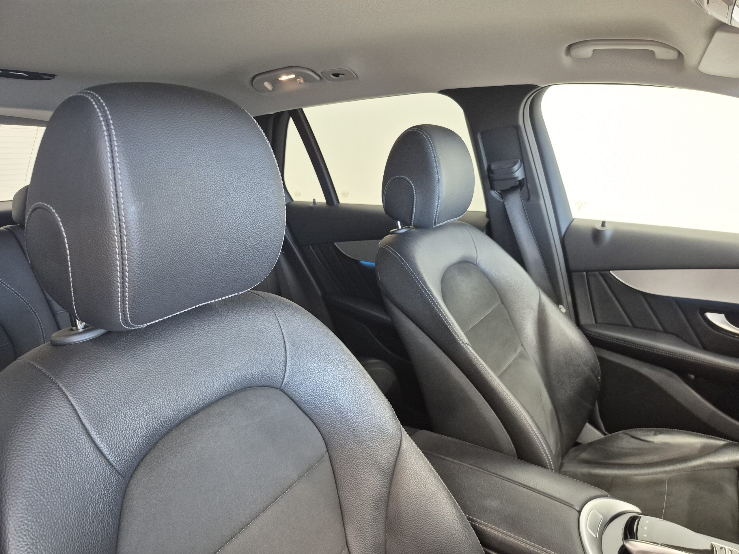 MERCEDES GLC - Imagen 23