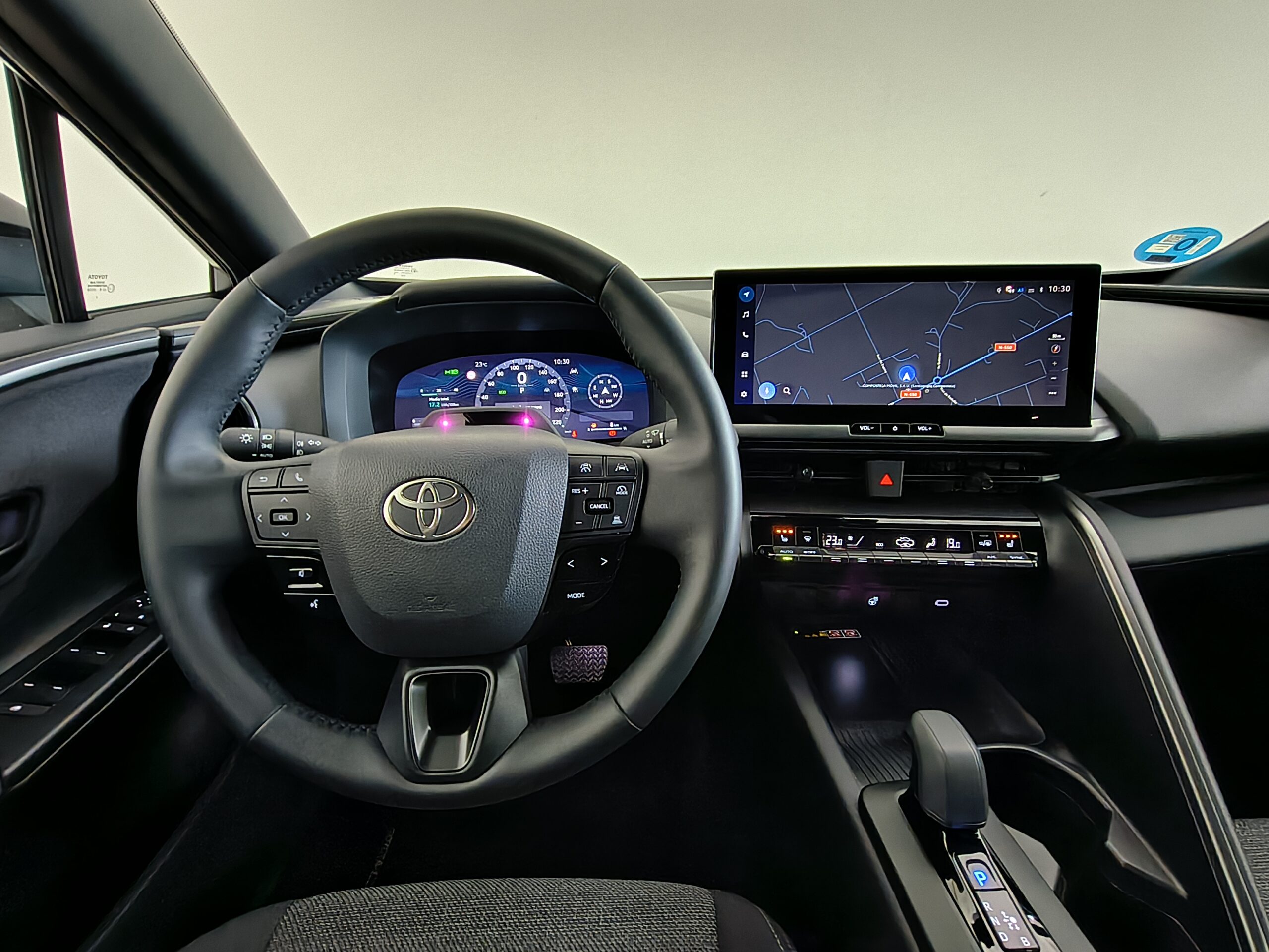 TOYOTA C-HR - Imagen 10
