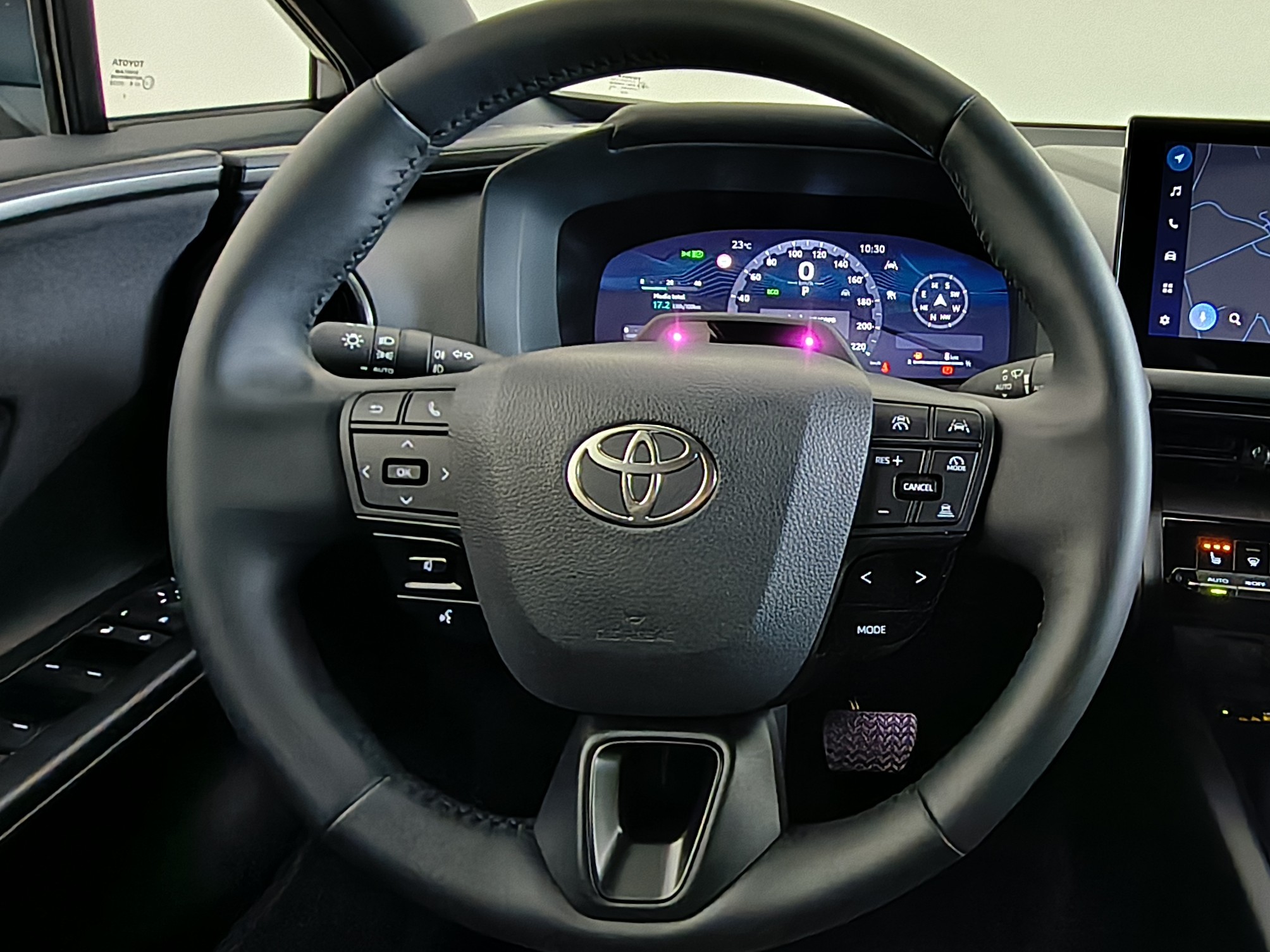 TOYOTA C-HR - Imagen 14