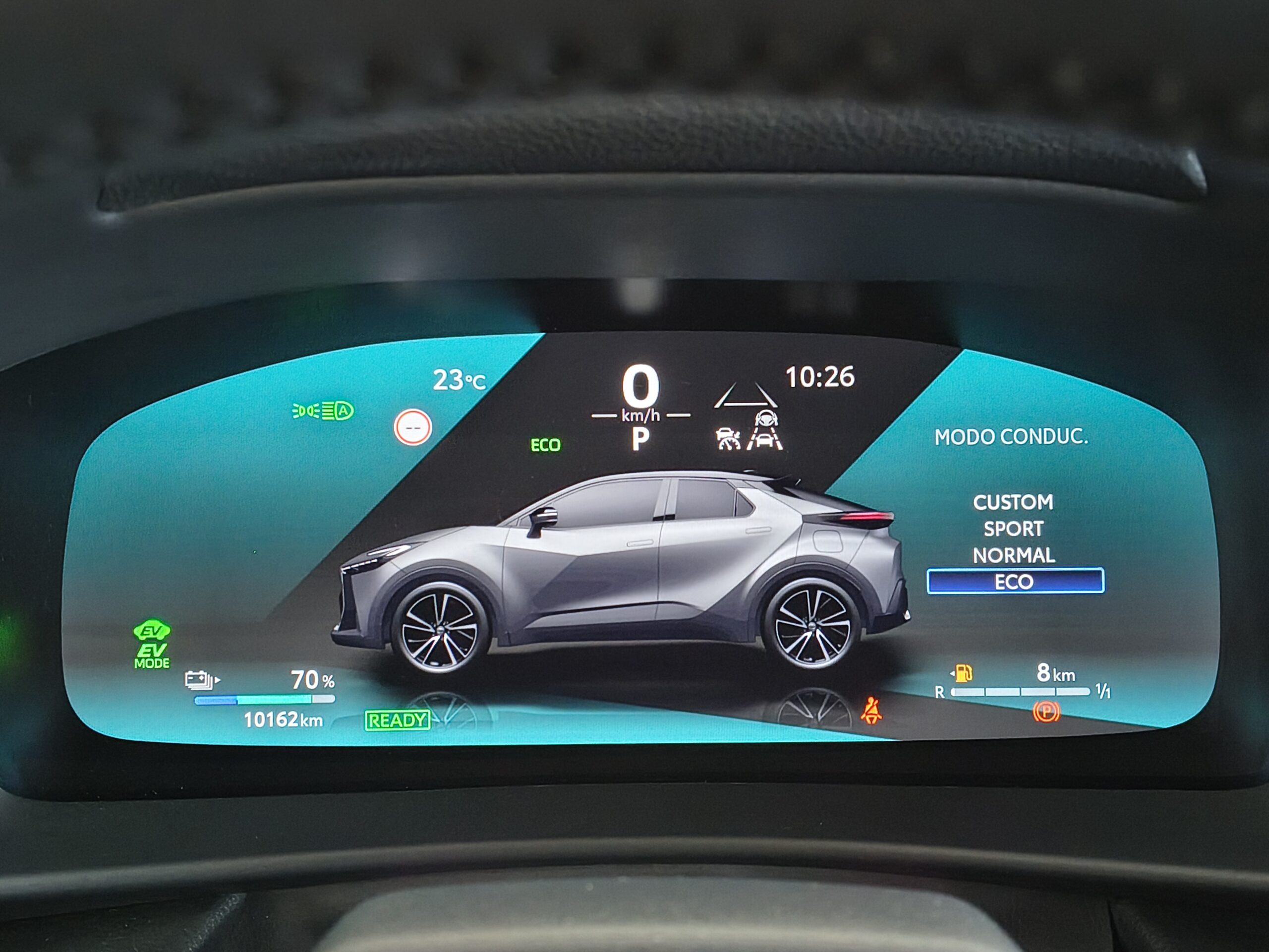 TOYOTA C-HR - Imagen 17