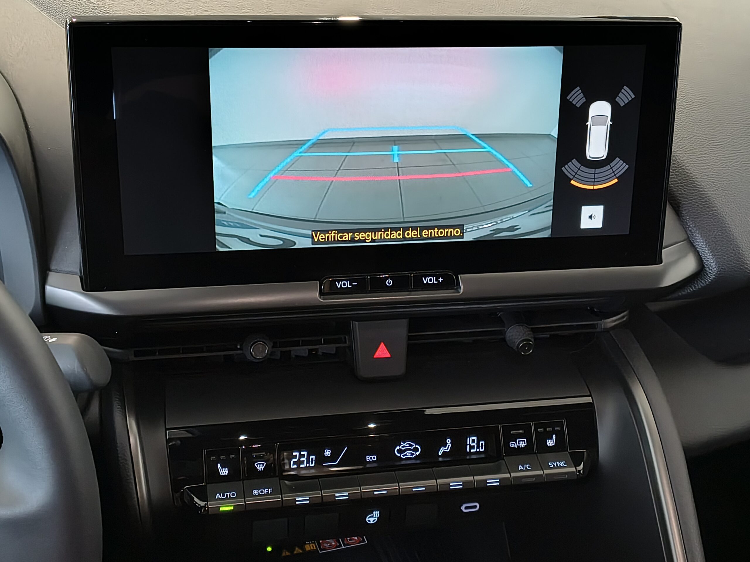 TOYOTA C-HR - Imagen 19