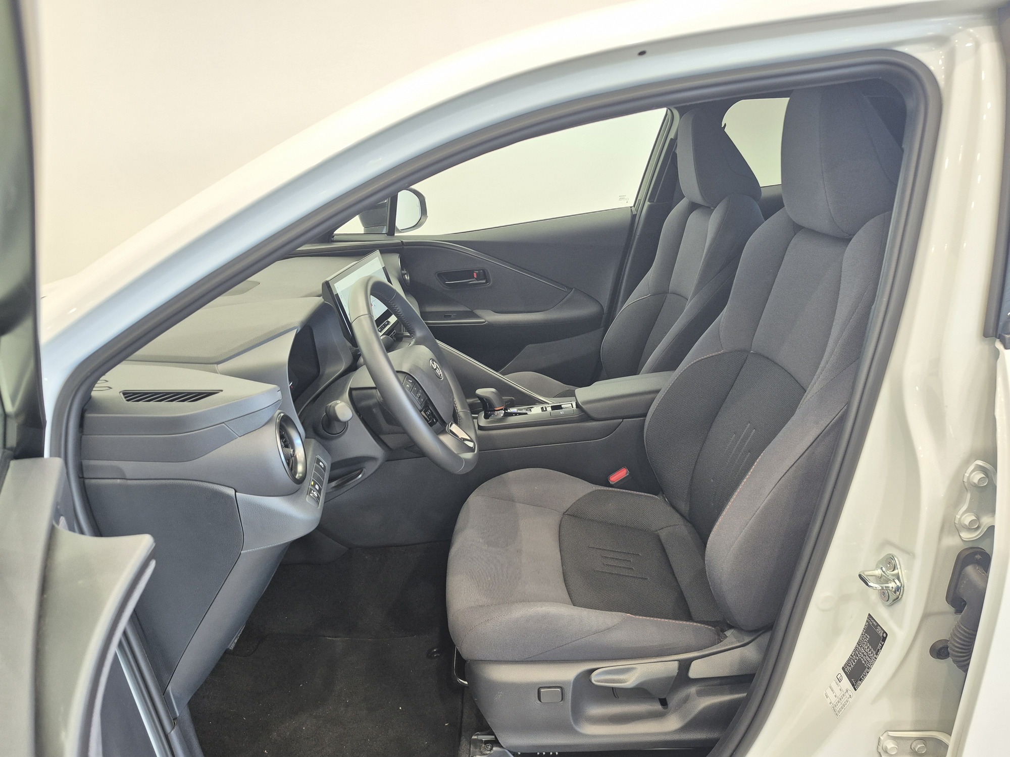 TOYOTA C-HR - Imagen 12