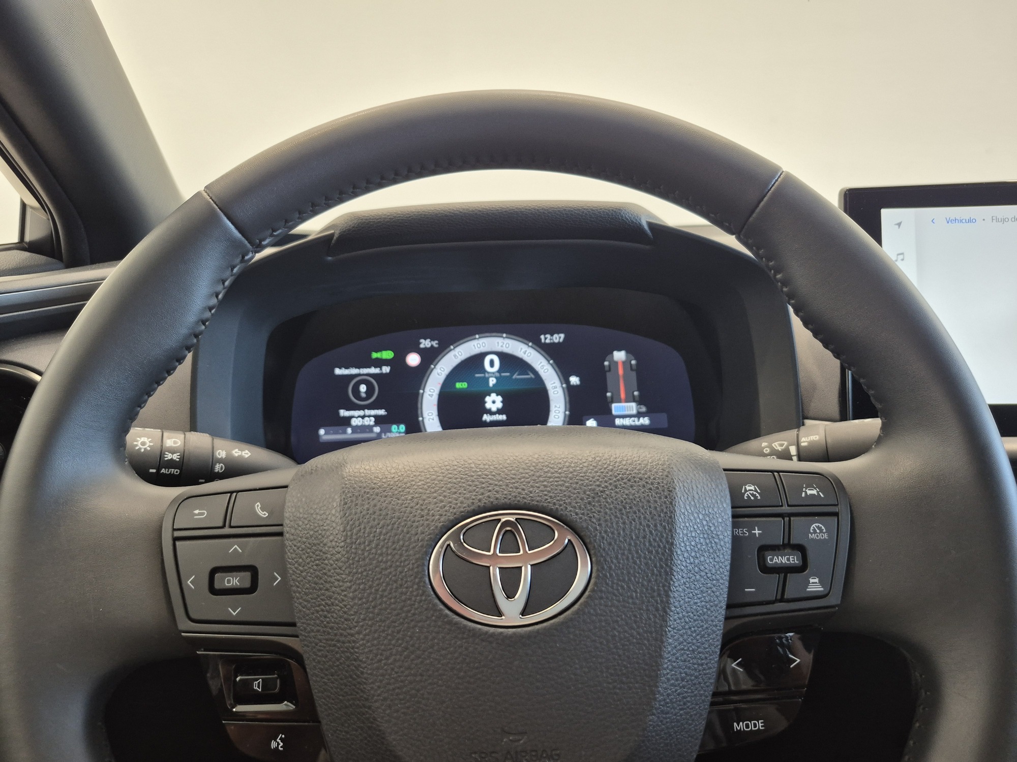 TOYOTA C-HR - Imagen 13
