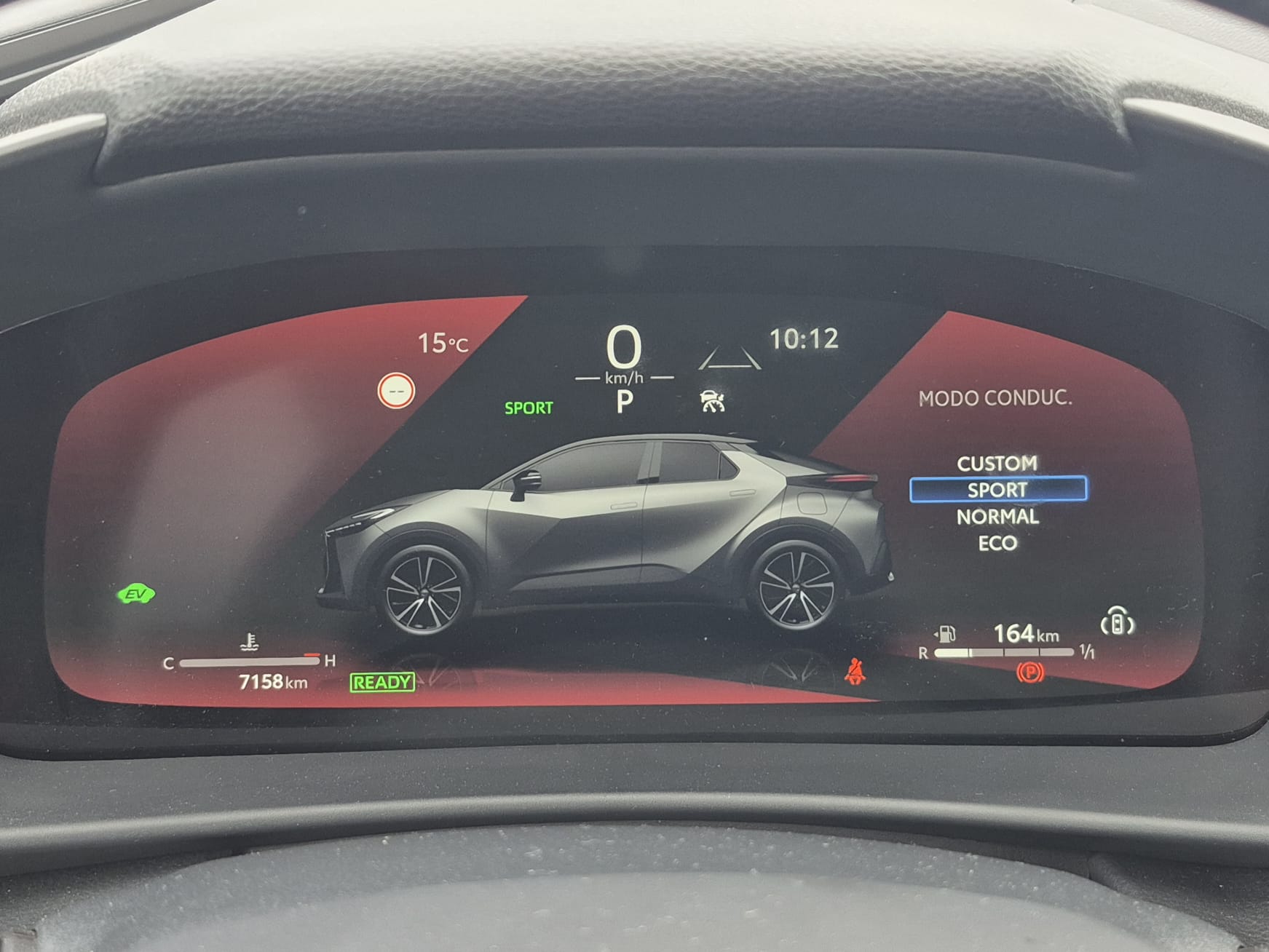 TOYOTA C-HR - Imagen 15