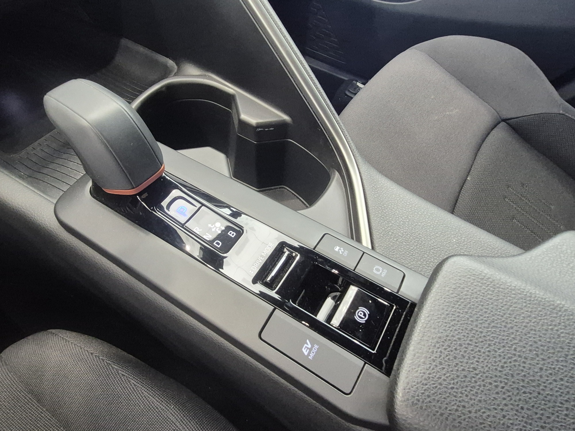 TOYOTA C-HR - Imagen 20