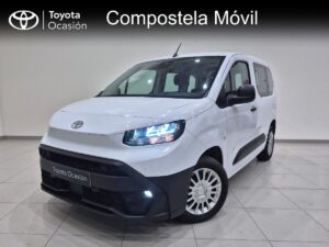 toyota proace city verso 2024_4405MVG_blanco COMBI 1.5D_Compostela Movil_Concesionario Oficial Toyota_Galicia_Santiago de Compostela_Milladoiro