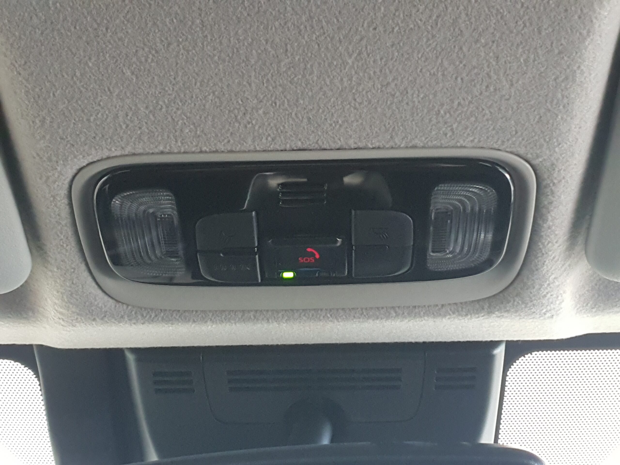 TOYOTA YARIS - Imagen 23