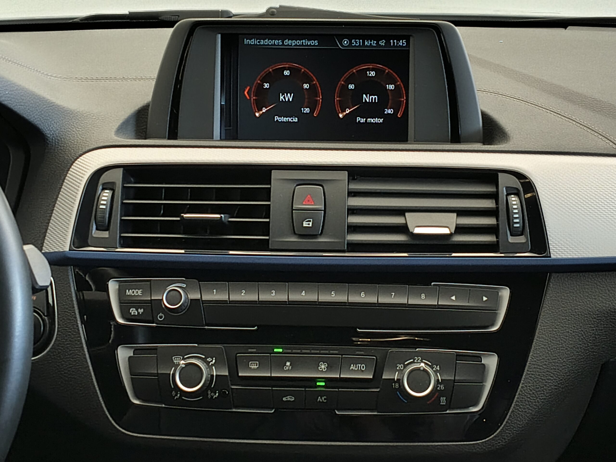 BMW SERIE 1 - Imagen 16