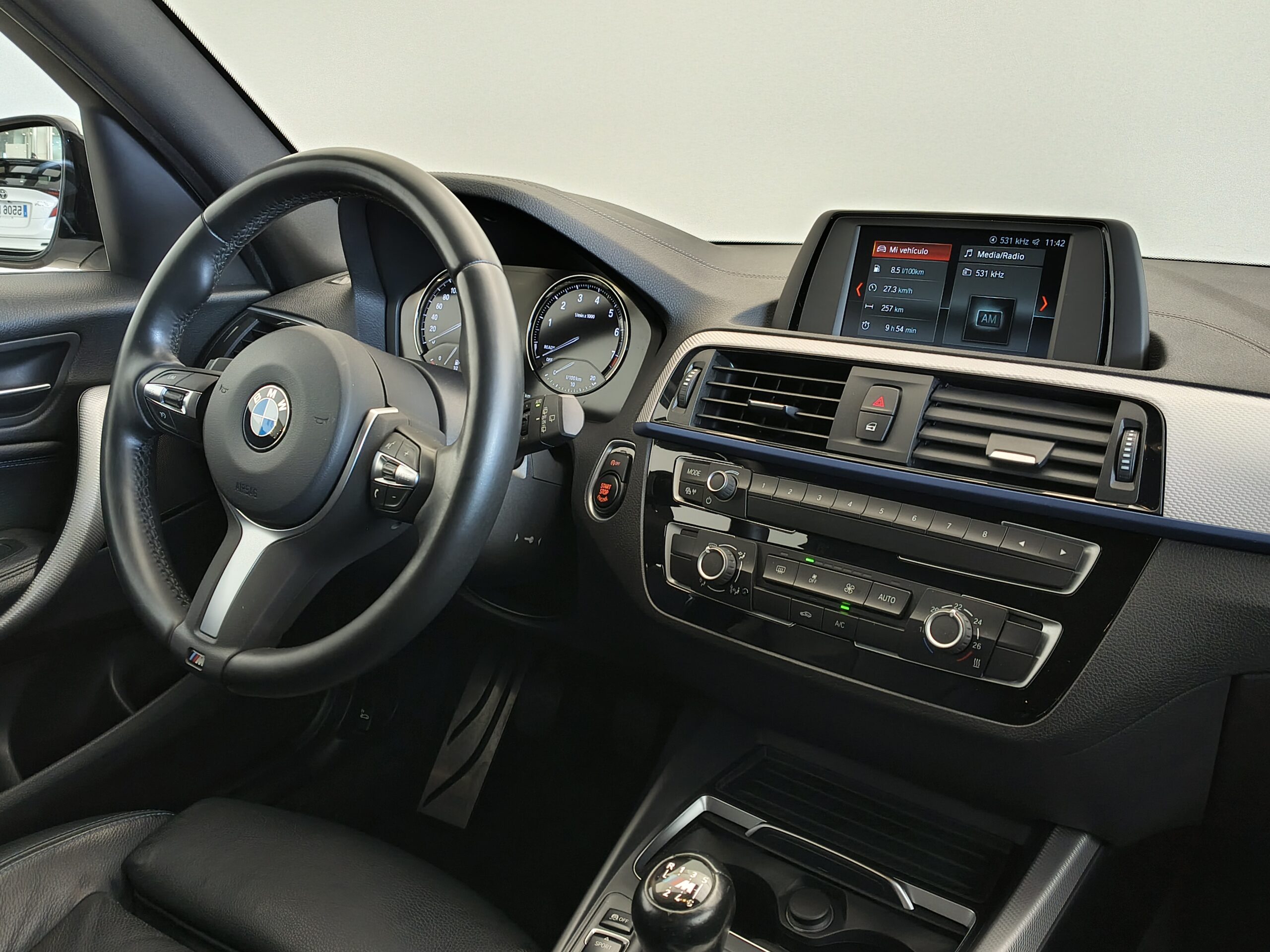 BMW SERIE 1 - Imagen 31