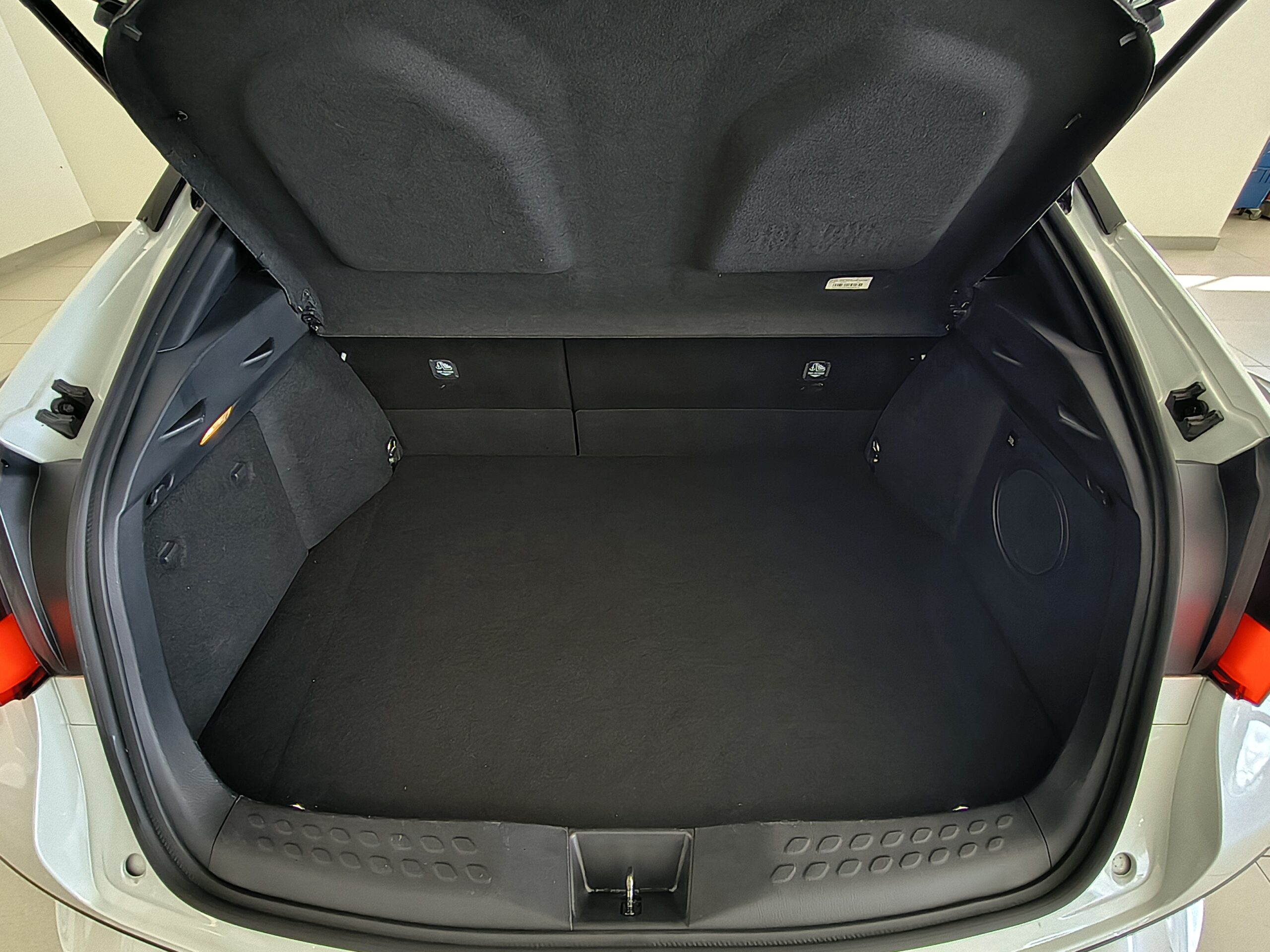 TOYOTA C-HR - Imagen 10