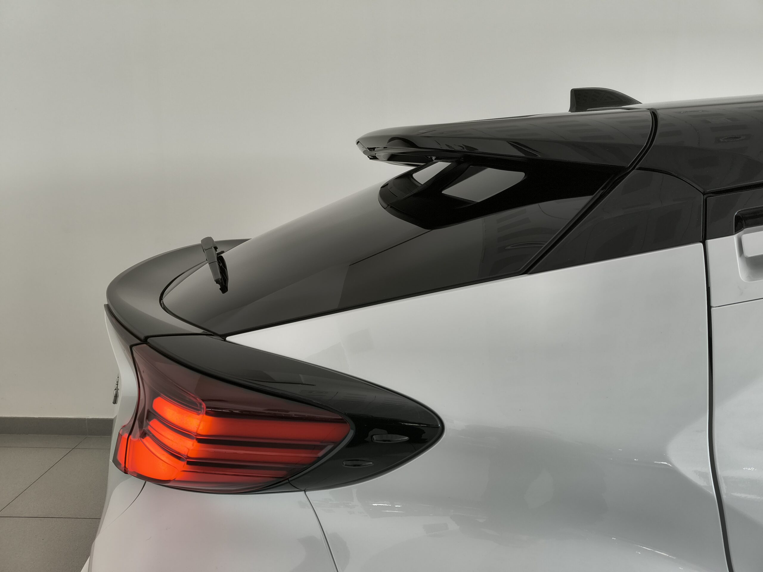 TOYOTA C-HR - Imagen 22