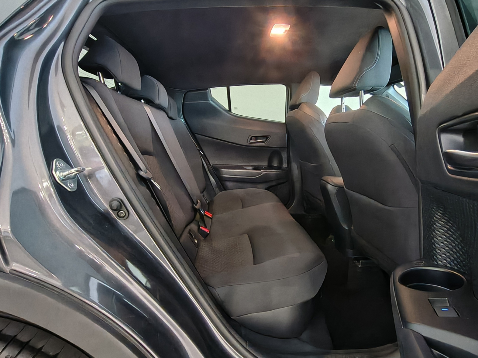 TOYOTA C-HR - Imagen 7