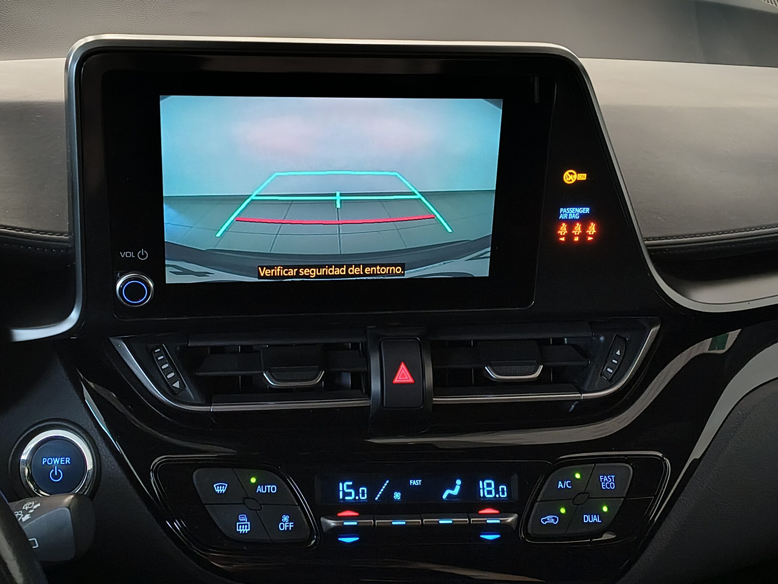 TOYOTA C-HR - Imagen 14