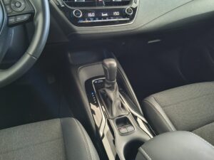 interior toyota corolla 125H Style de ocasion