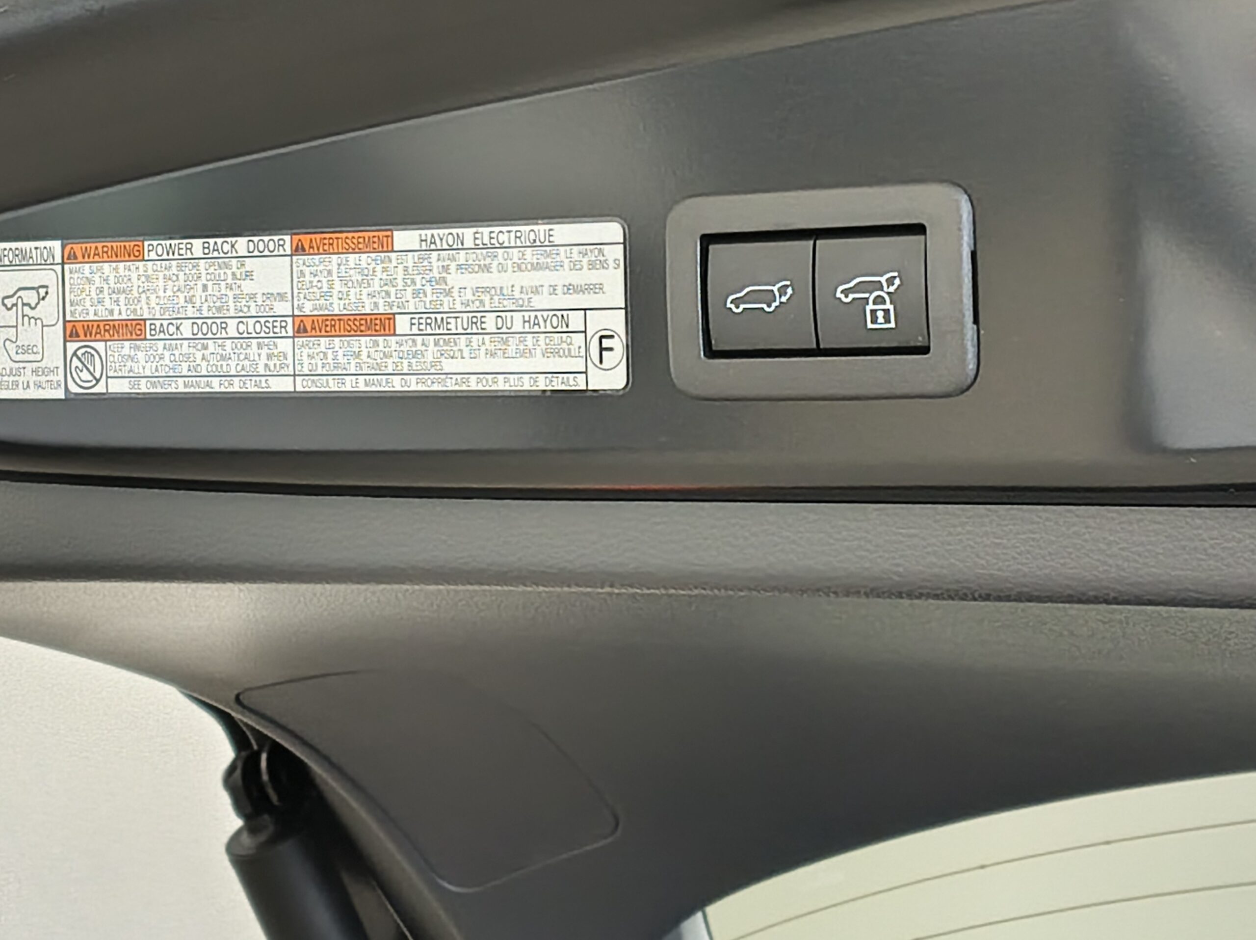 TOYOTA COROLLA CROSS - Imagen 25