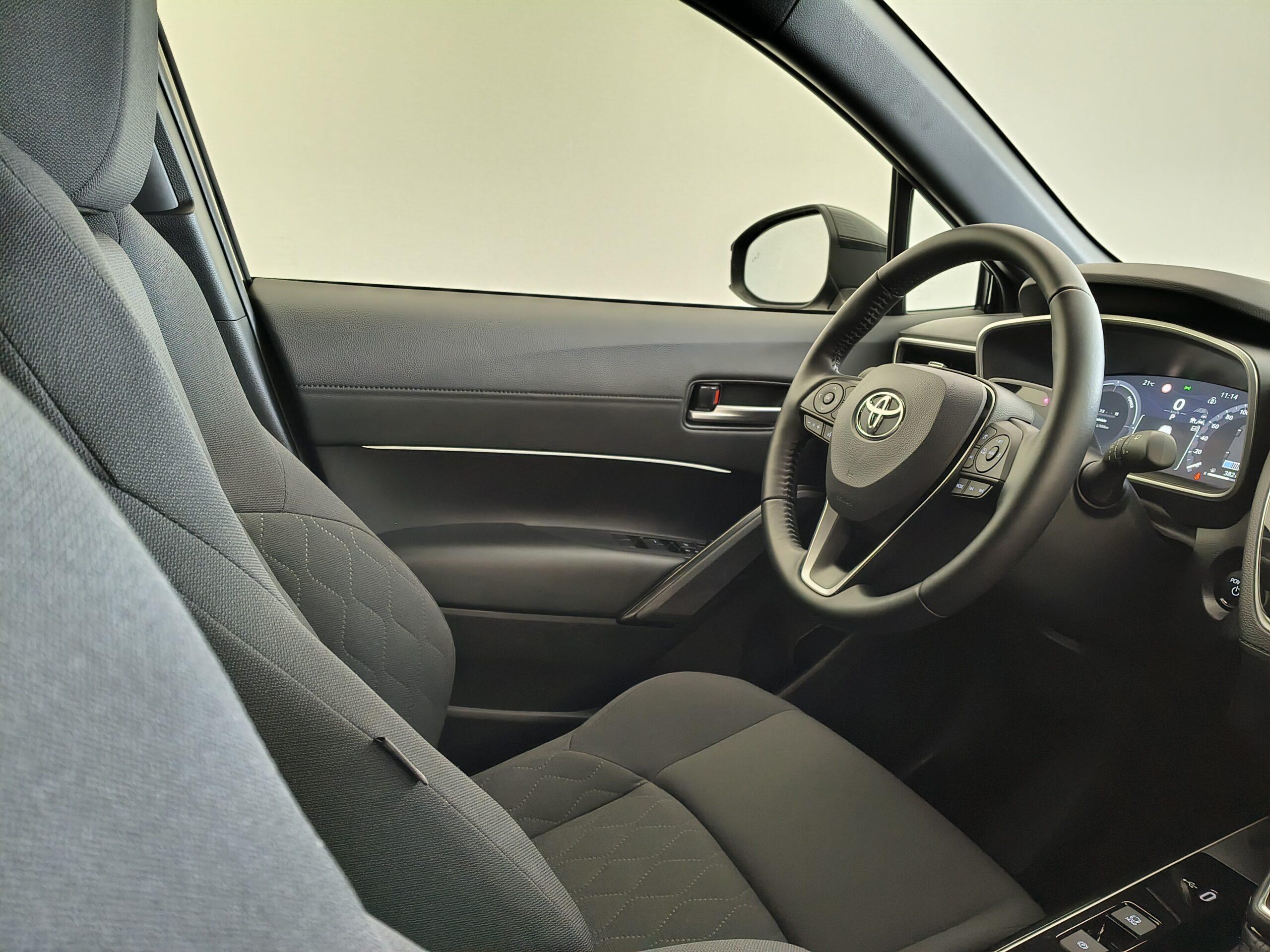TOYOTA COROLLA CROSS - Imagen 35