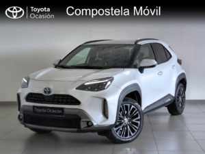 Toyota Yaris Cross 120H Adventure AWD-i + Gancho Remolque Blanco 9848MJB 2023 Compostela Movil Santiago de Compostela Concesionario Oficial Toyota A Coruña Galicia Milladoiro