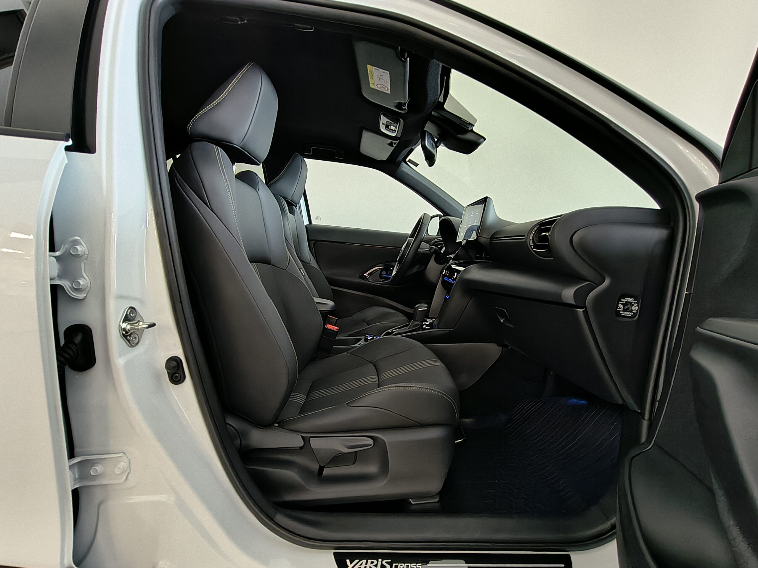 TOYOTA YARIS CROSS - Imagen 6