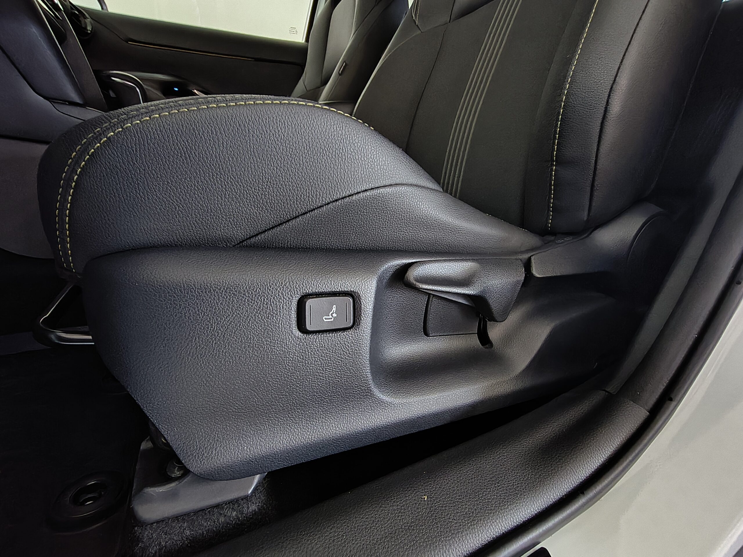 TOYOTA YARIS CROSS - Imagen 24